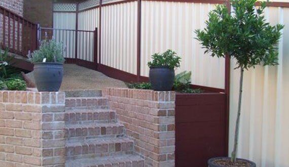 Modern Fence — Fencing in Port Macquarie, NSW