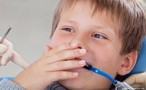 Kinderzahnbehandlung: Ohne Stress zum Zahnarzt Kinderzahnbehandlung: Ohne Stress zum Zahnarzt