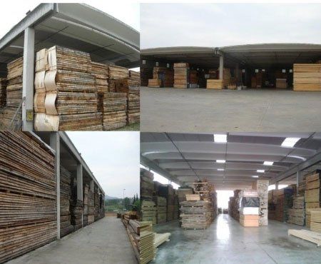 un collage di immagini dei pannelli di legno