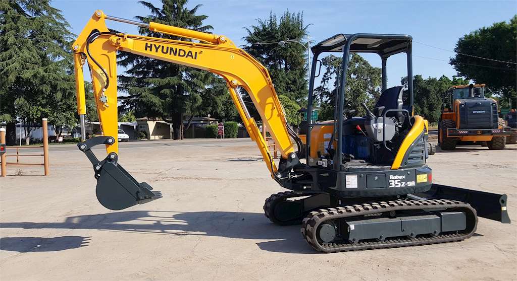 Excavation Equipment Rental — New Excavators in Broomall, PA