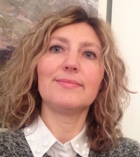 Primo piano della dottoressa psicologa Amichetti Tiziana