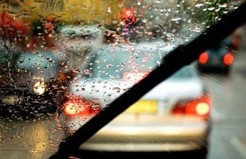 Leaky windscreen repairs