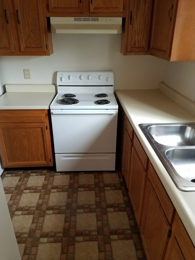 Brookside Manor Apartments