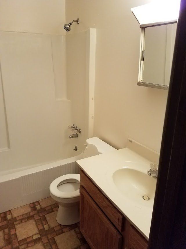 Brookside Manor Apartments