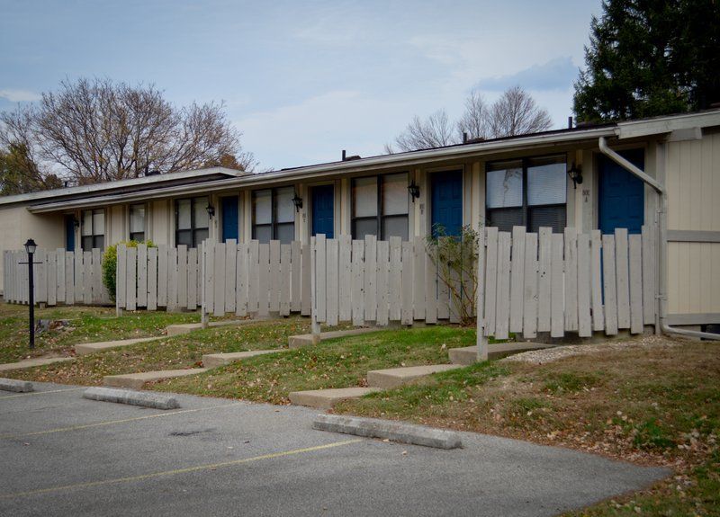 Cedarwood Apartments
