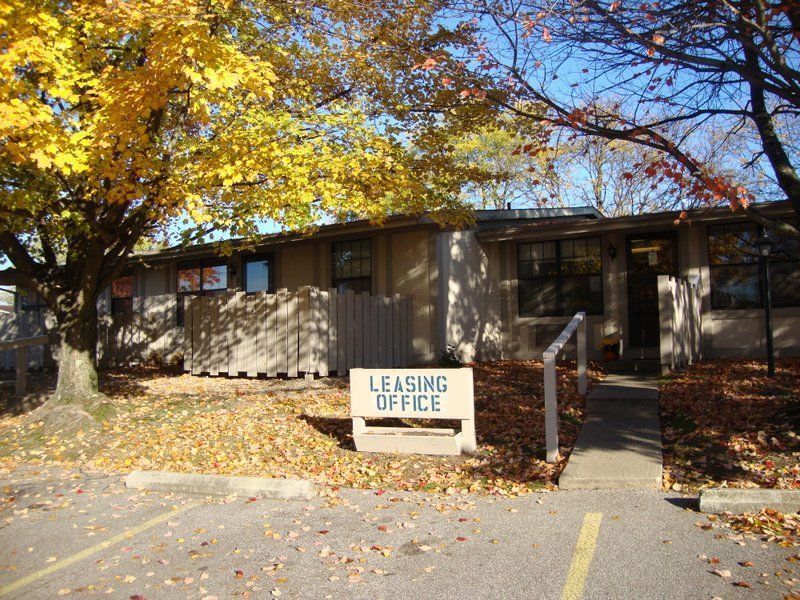 Cedarwood Apartments