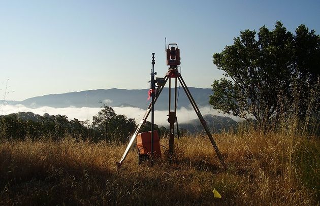 Land Surveyors — Land Surveying Instrument in Denison, TX Land Surveyors — Land Surveying Instrument in Denison, TX