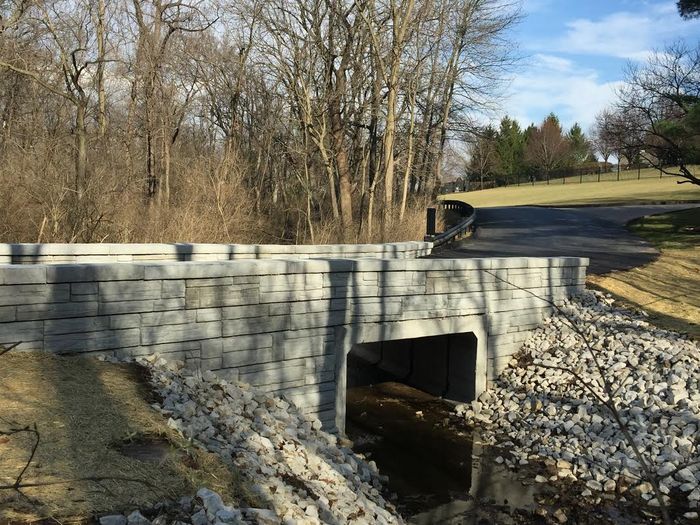 retaining wall image