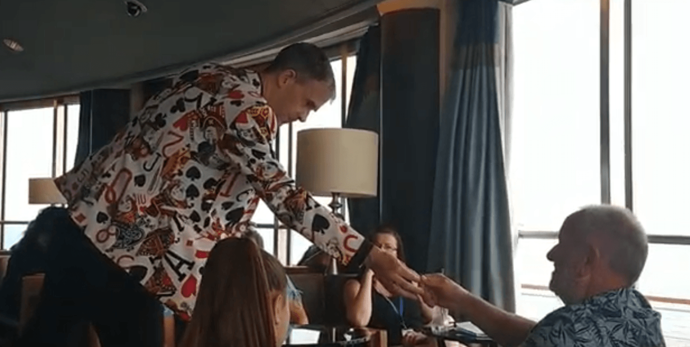 The Magic of Iain Shaw - Burning Imaginary Playing Cards Trick