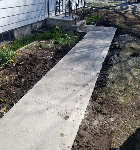 Smooth Concrete Walkway Paving Waverly IA