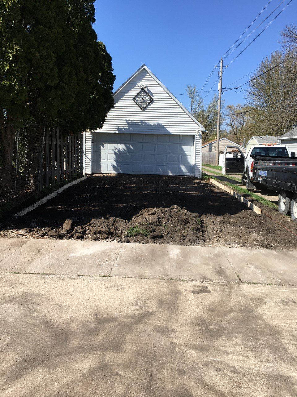 Large Concrete Driveway Surface Waverly IA