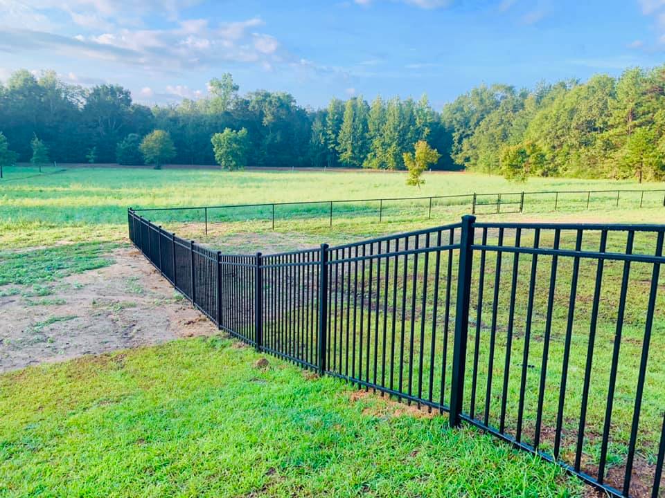 Long Fence โ Hattiesburg, MS โ United Fence Co