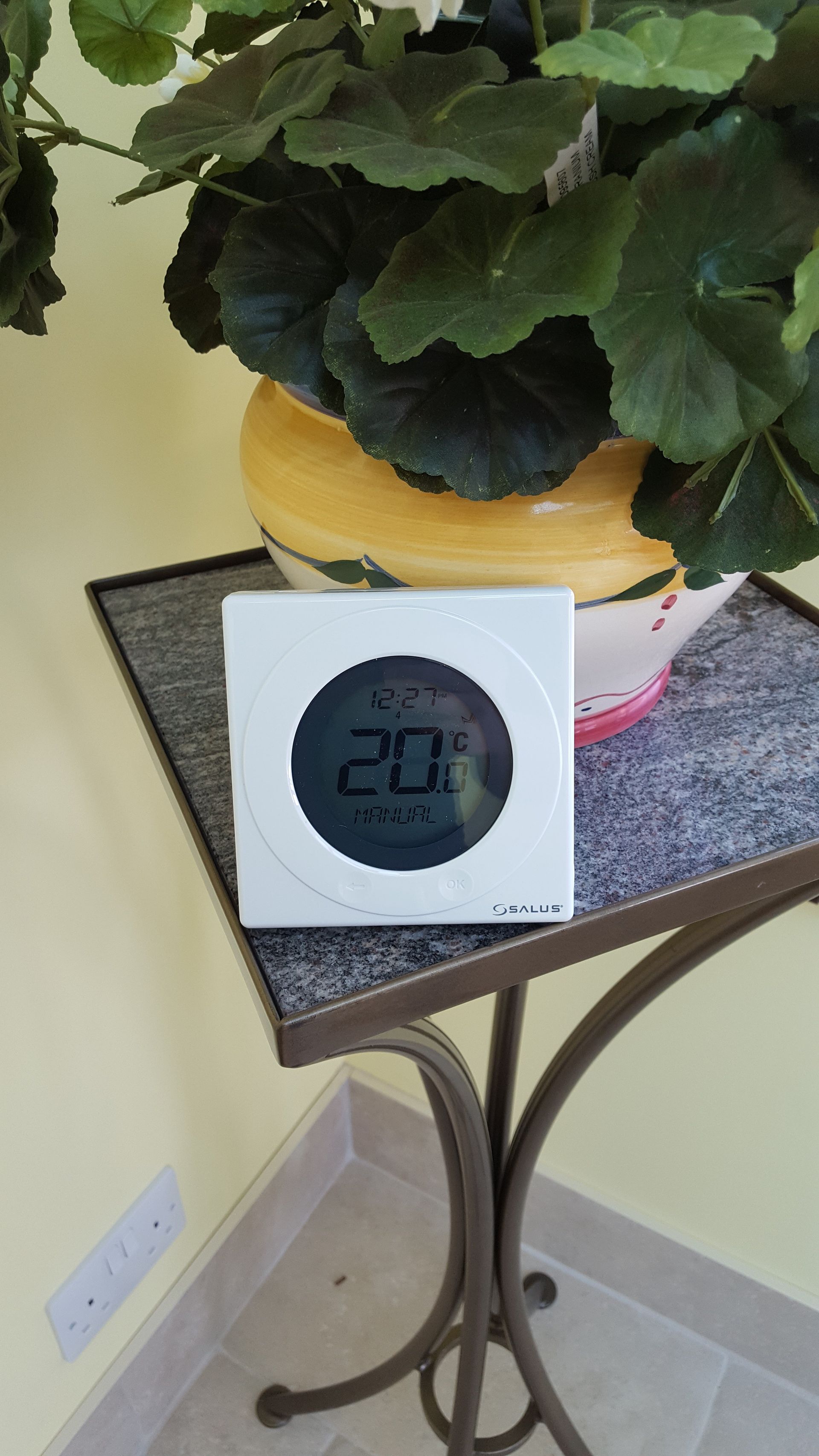 Infrared heating panel