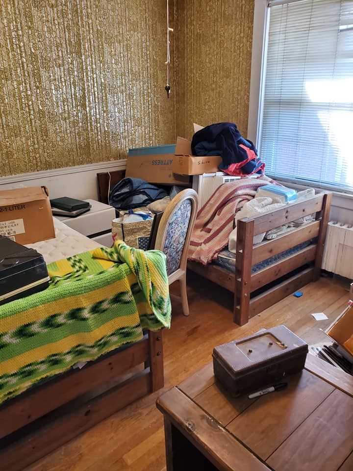 Messy Bedroom — Pittsburgh, PA — Junk Magician