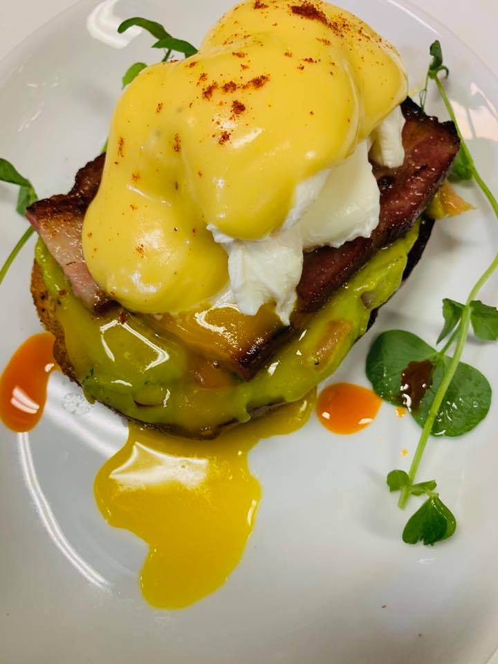 Eggs Benedict
