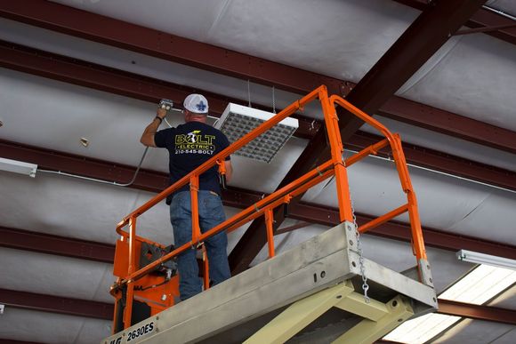 Electrician in San Antonio, TX