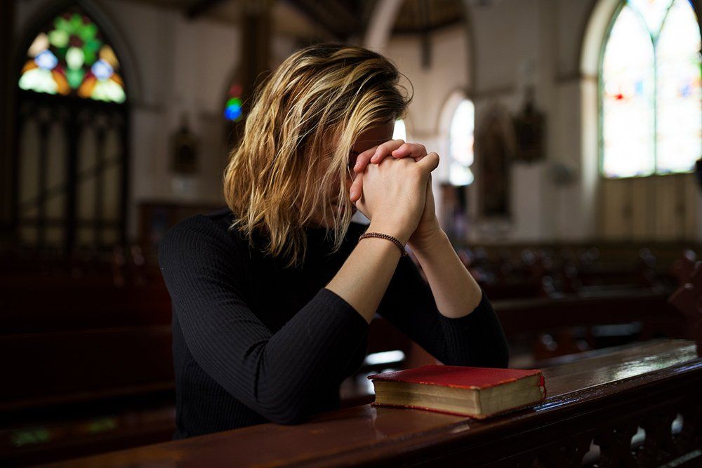 Woman Sitting Church — Saint John, IN — Boric Religious Gift Woman Sitting Church — Saint John, IN — Boric Religious Gift