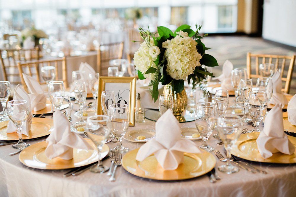 Reception Table Setting — Saint John, IN — Boric Religious Gift