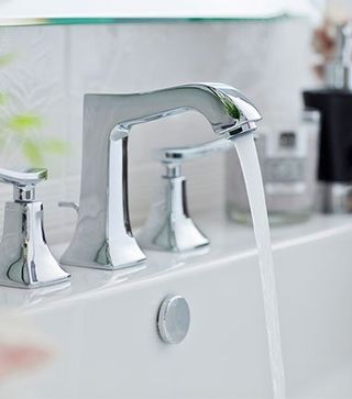 Bathroom Sink — Tampa, FL — Larson Plumbing Bathroom Sink — Tampa, FL — Larson Plumbing