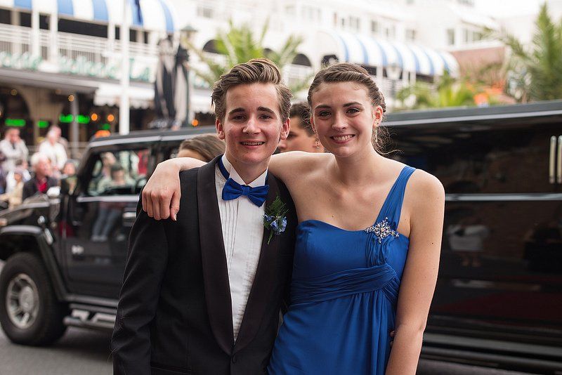 prom limo service mn