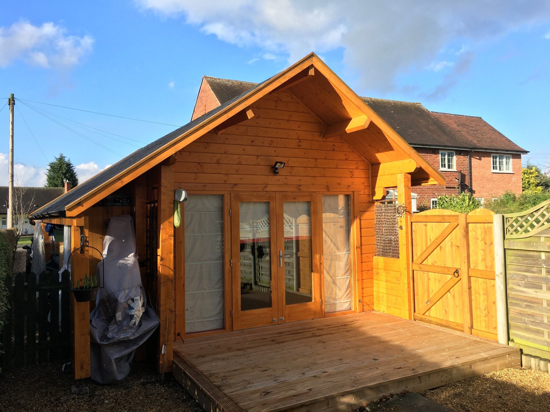 3 bedroom log home