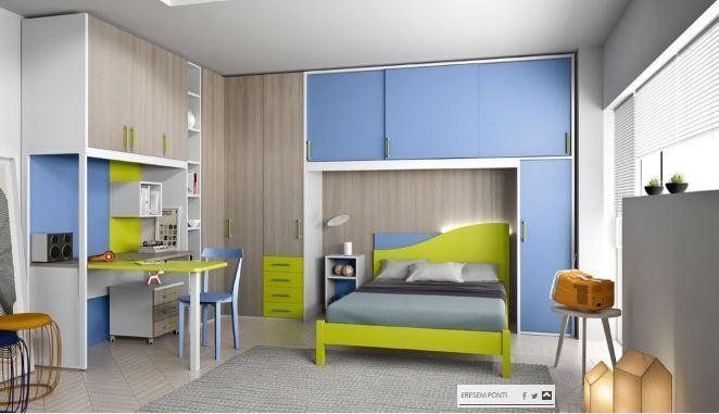Cameretta in colore azzurro e verede