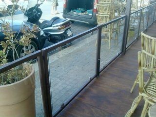 parapetto in vetro