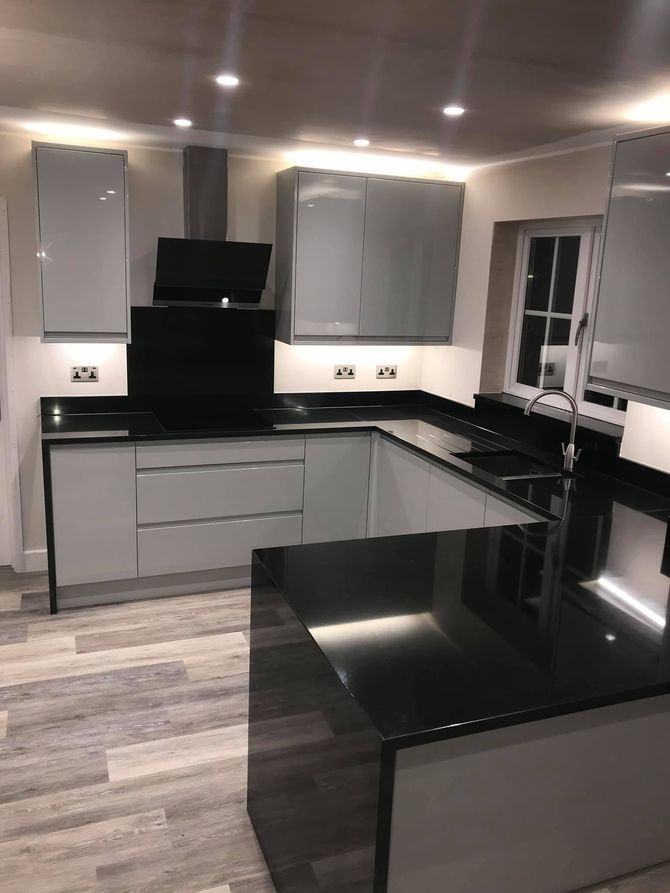new kitchen in Reading