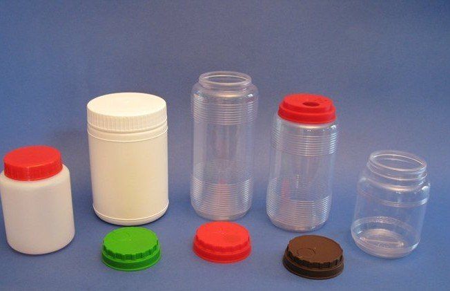 vasi e contenitori in PVC