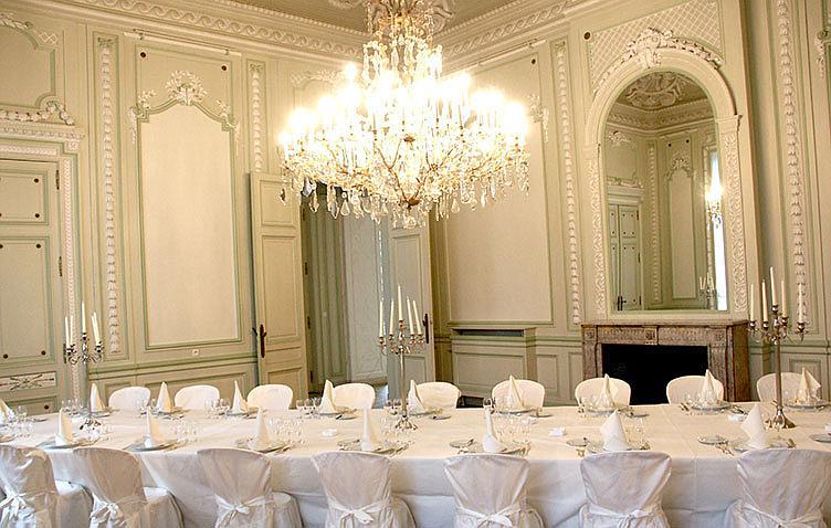 BIORGANIC traiteur événementiel gastronomique 100% Bio à Bruxelles, BELvue est un ancien hôtel avec un décor raffiné