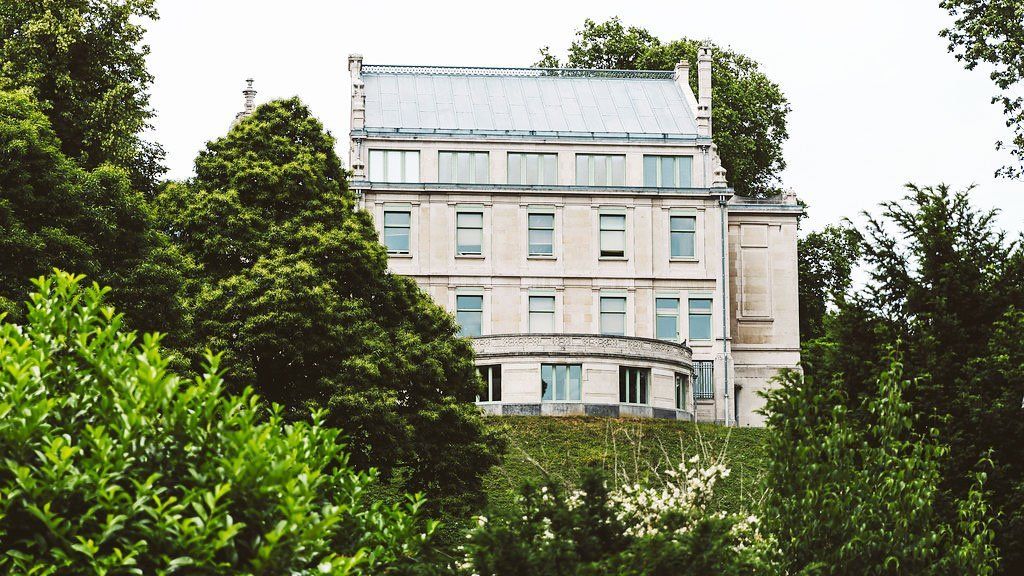 BIORGANIC - traiteur événementiel gastronomique 100% Bio à Etterbeek, pour Bibliothèque Solvay avec une équipe spécialisée qui vous accompagne et construit avec rigueur votre événement, que celui-ci soit privé ou public
