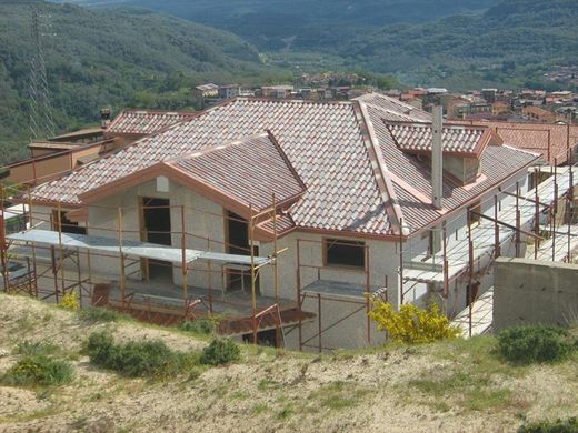 villa in costruzione