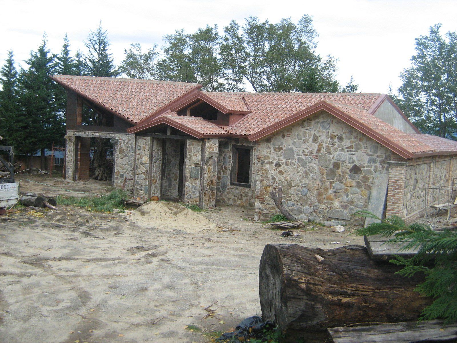 edificio in pietra
