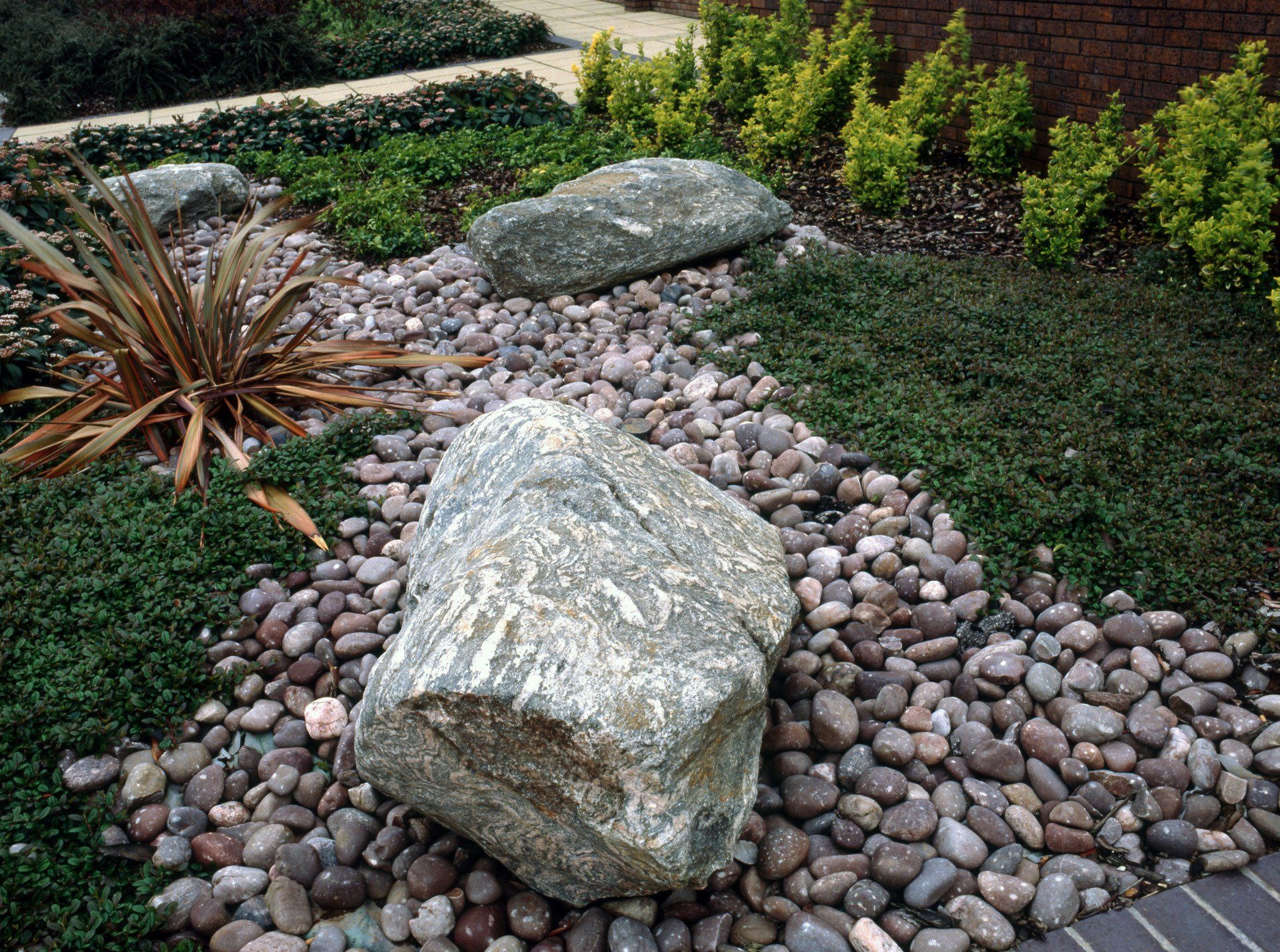 STRIATED BOULDERS