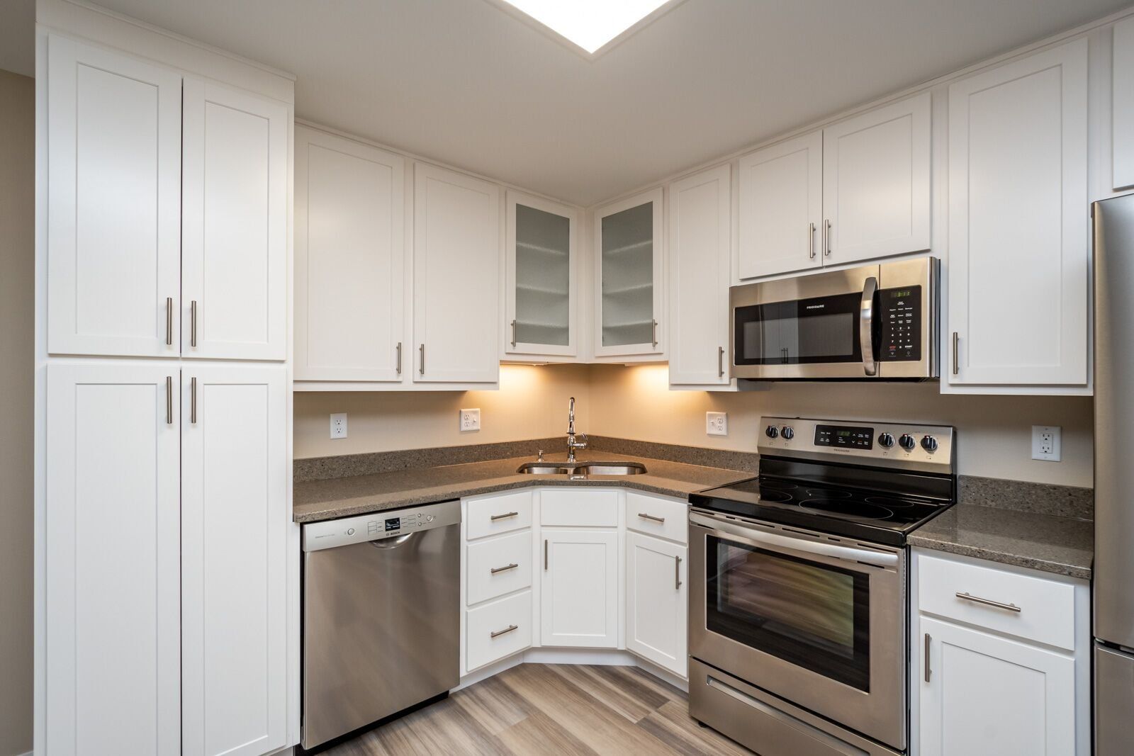River Ridge Main Image