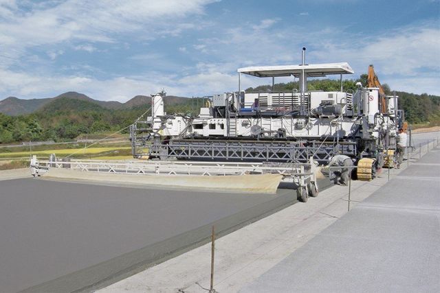 macchinario Wirtgen per compattazione terra