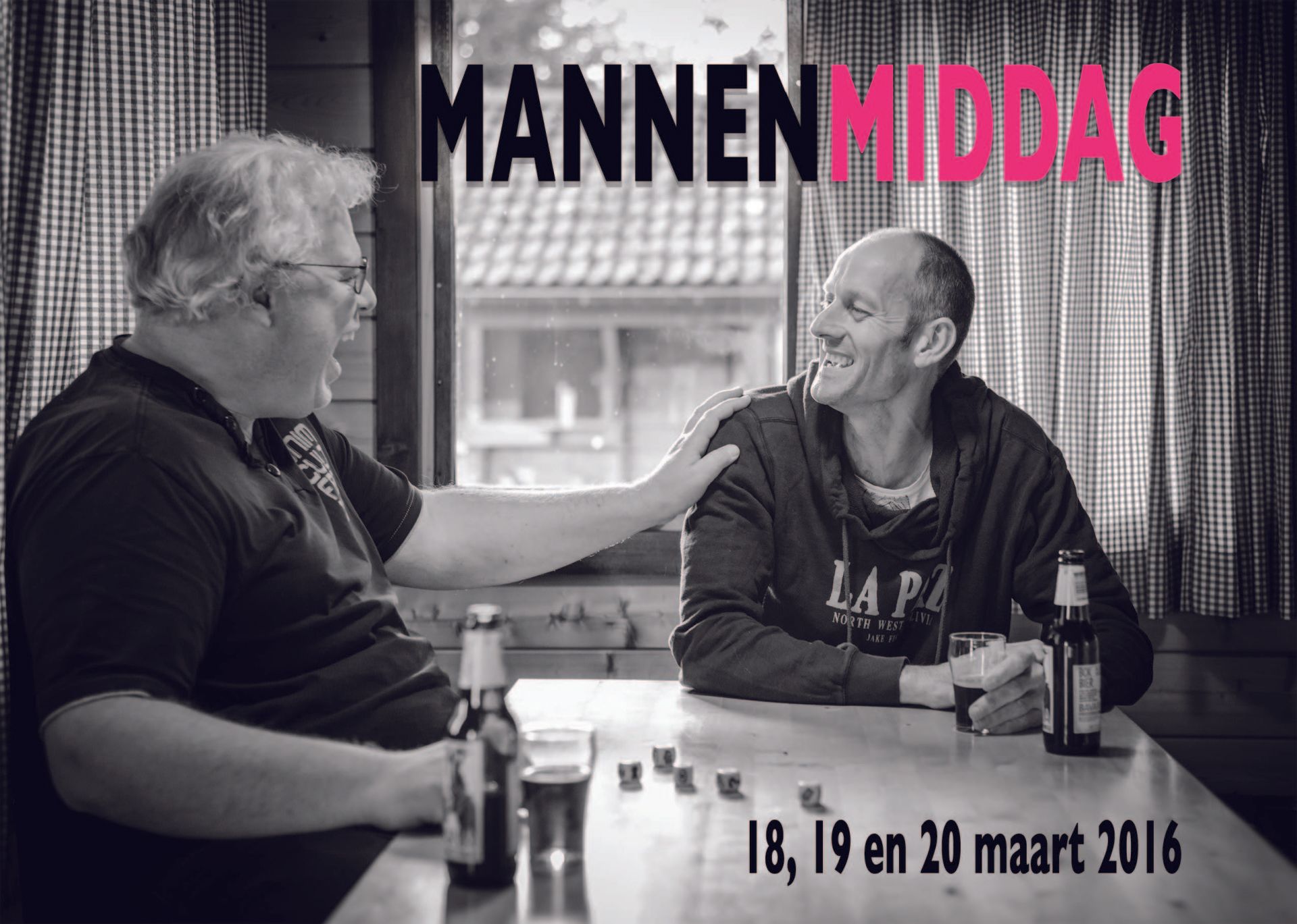 Two men talking at a table in a black-and-white photo, with “MANNENMIDDAG” and date text.
