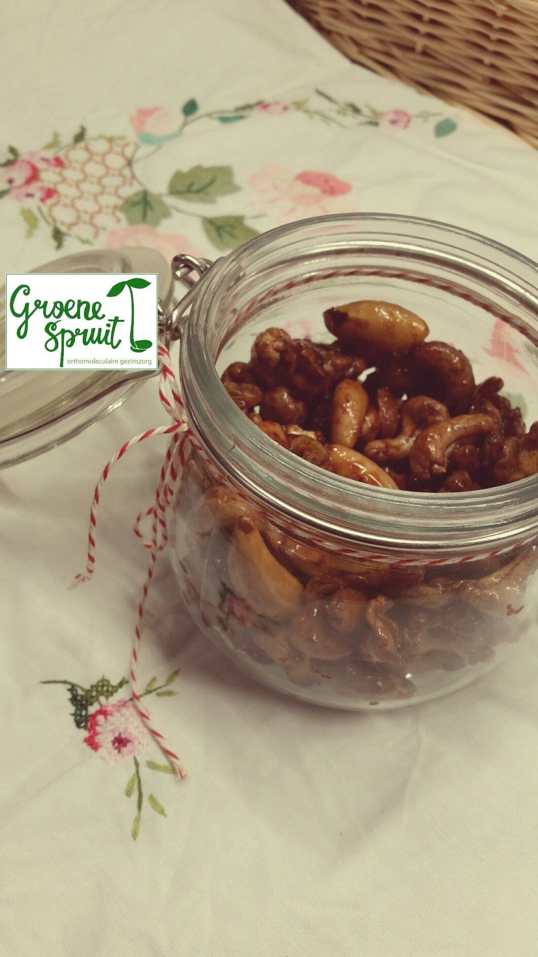 recept snack Zoet pittige gekruide nootjes palo vegan oerdieet