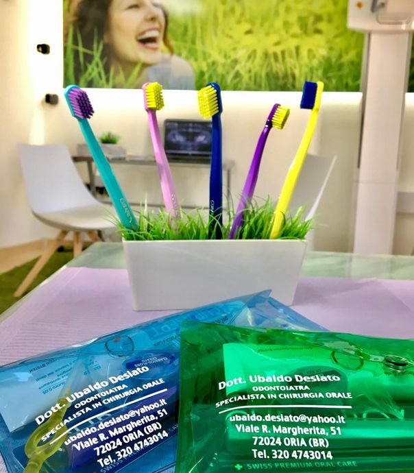 DETTAGLIO STUDIO DENTISTICO DESIATO DR. UBALDO