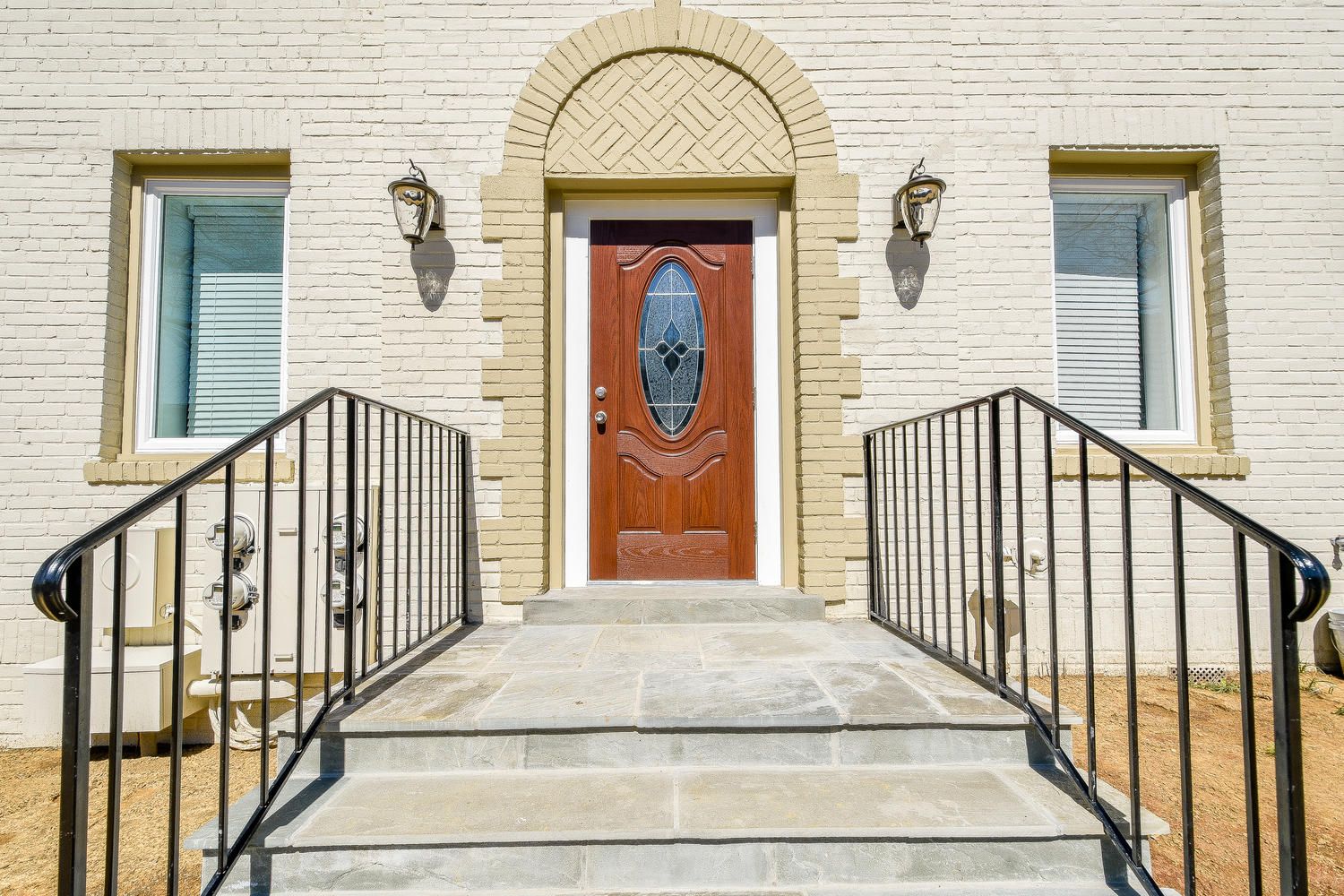 1222 Queen St Photo Gallery