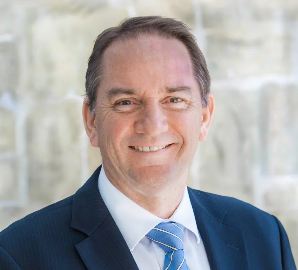 MICHAEL RAYMER