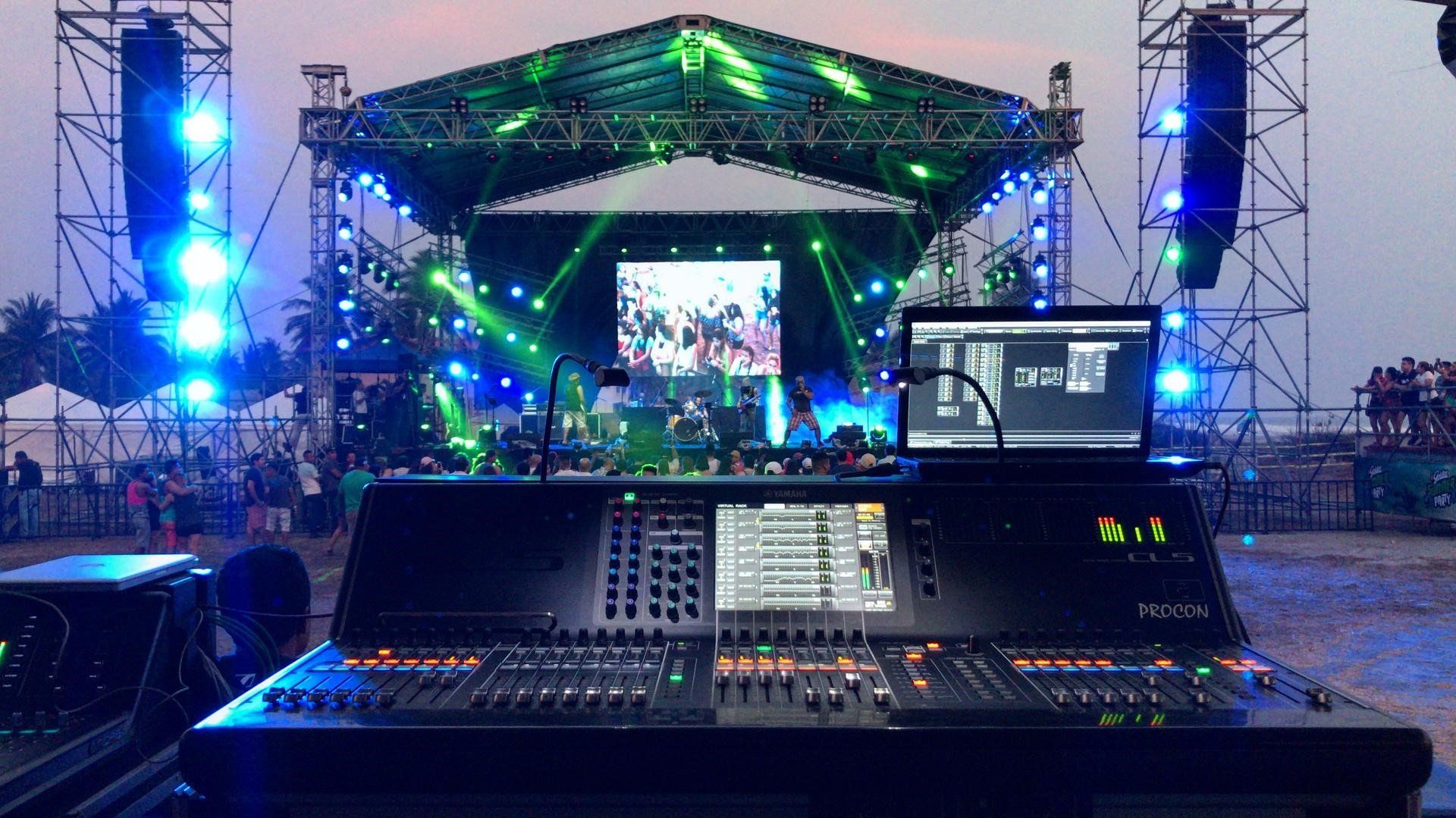 school productions ,concerts,hire douglas communications school productions ,concerts,hire douglas communications