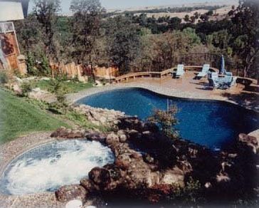 custom pool installation