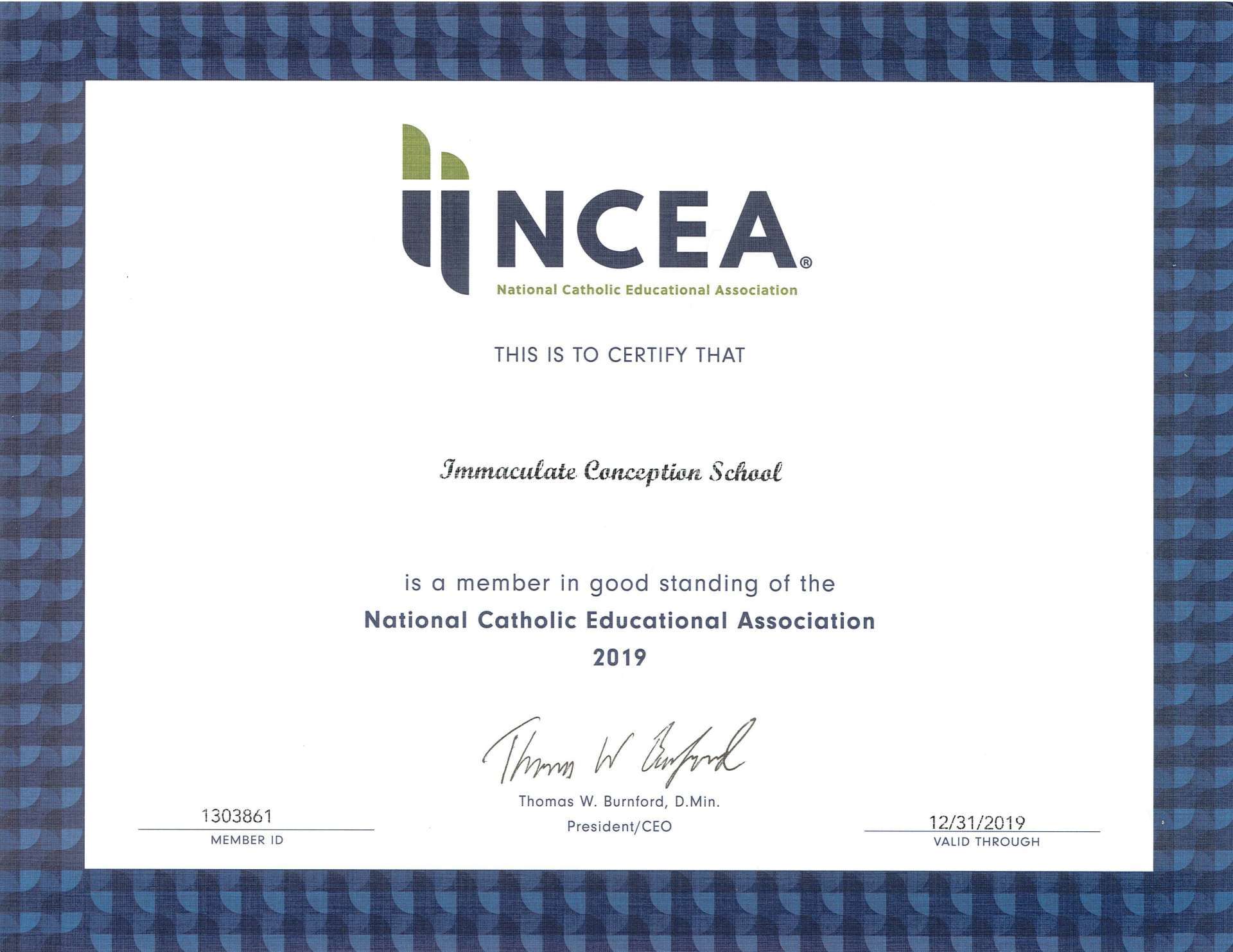 A certificate that says ncea on it