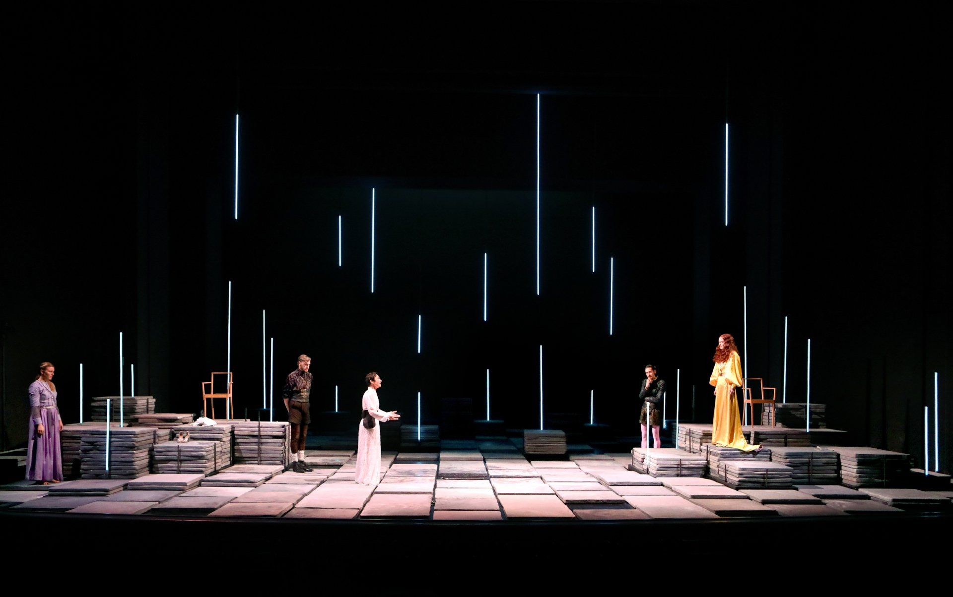 Maria Stuart Theater Freiburg Anne Manss Martin Kindervater