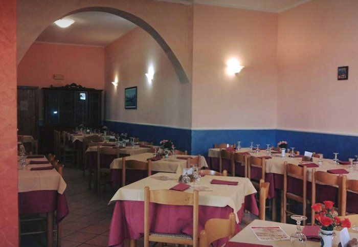 restaurant interiors