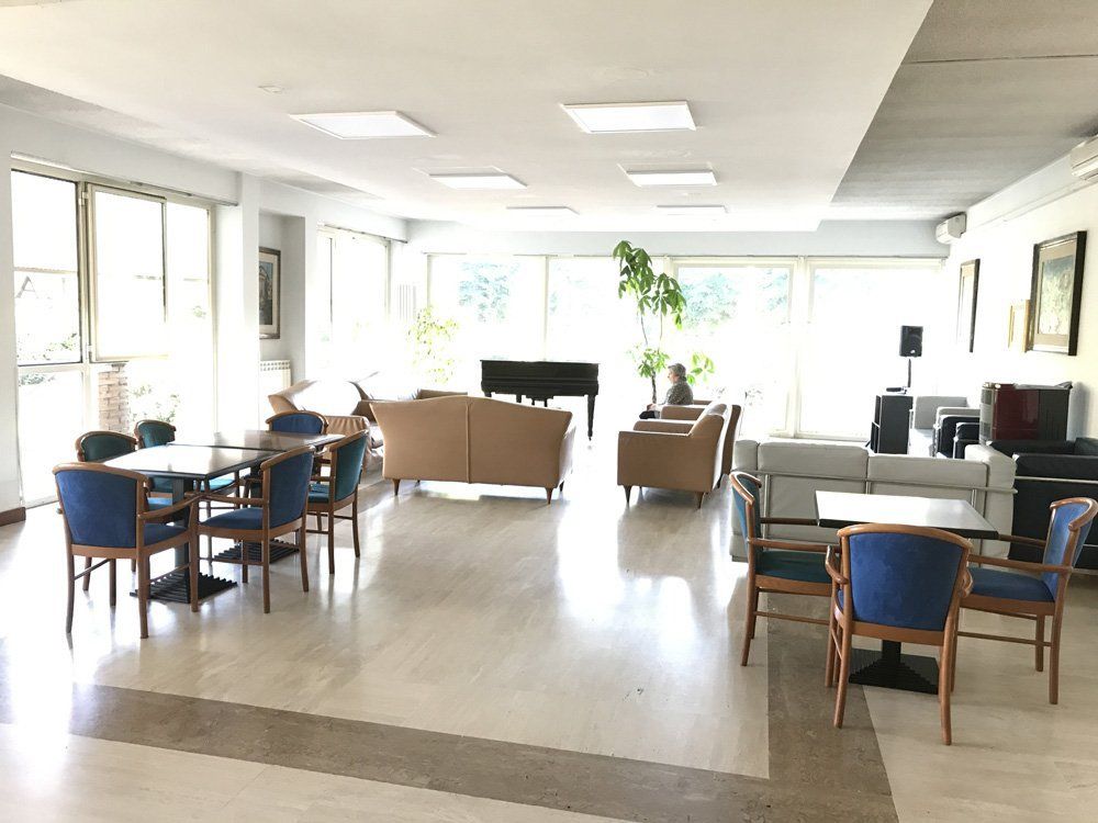 sala lettura della casa di riposo