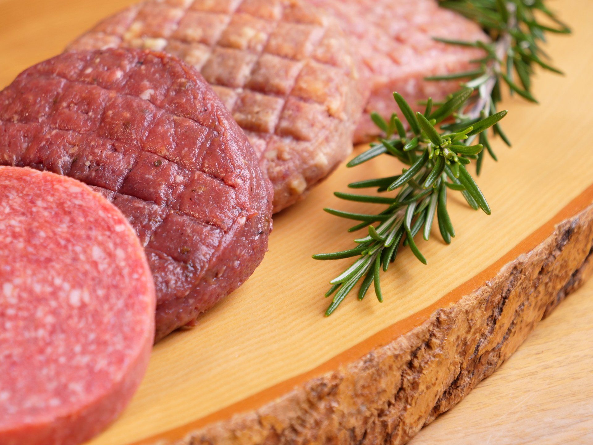 Hamburger vom Rind, Kalb oder Hirsch