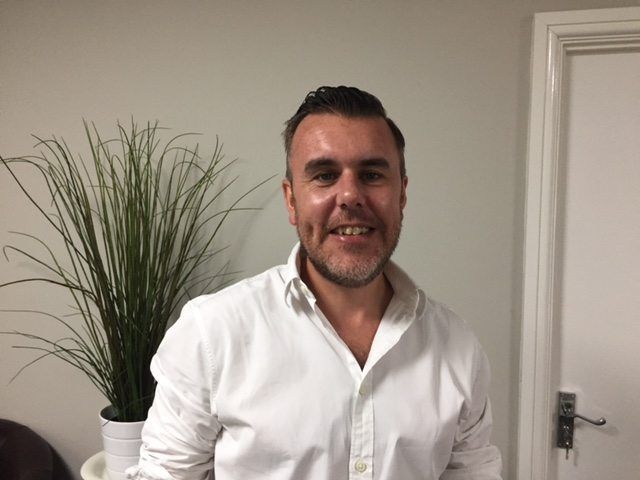 Andrew Emms physiotherapist