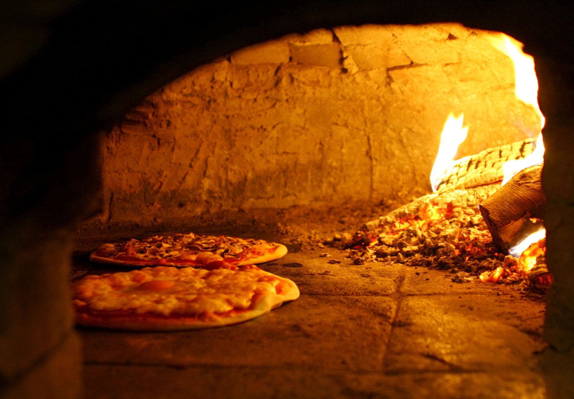 Pizzeria